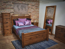 Dřevěná postel Dobromir 180