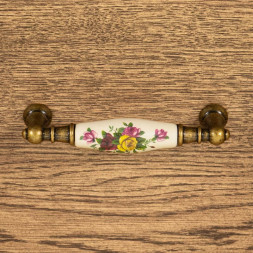 Keramický nábytkový úchyt