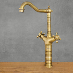 kohoutek do koupelny stojací