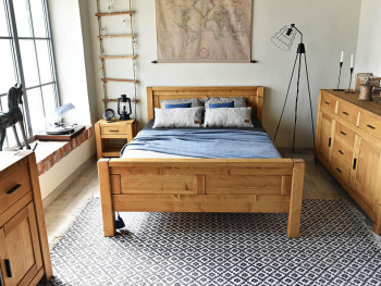 dřevěná postel pro ložnici 140x200