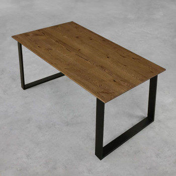 rustikální dřevěné stoly