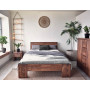 Dřevěná postel 