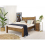 Borovicová postel v setu s roštem a matrací