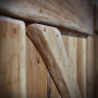 detail dřevěného překřížení