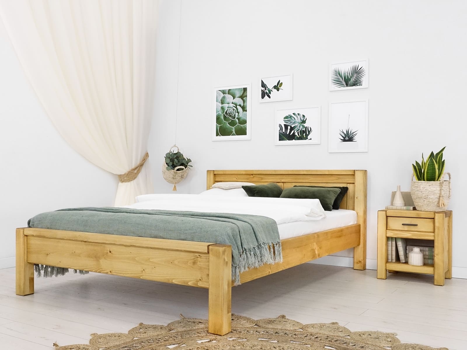 drevena-postel-sara