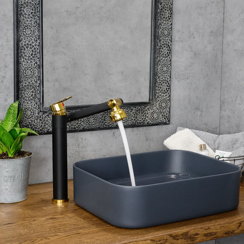 baterie pro umyvadlo na desku