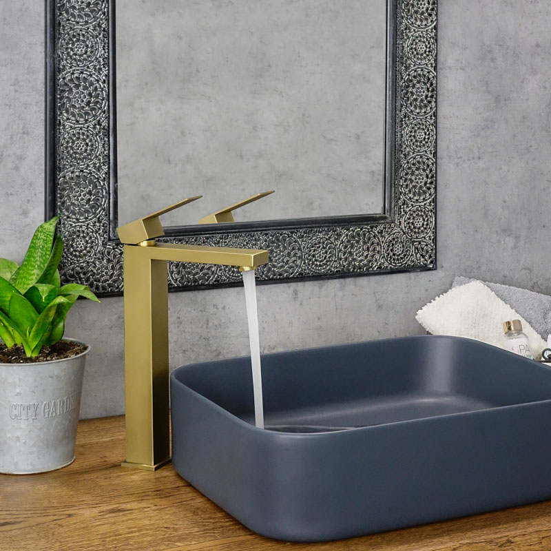 baterie umyvadlová nad desku baterie umyvadlová nad desku