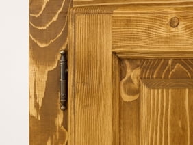 rustik&aacute;ln&iacute; n&aacute;bytkov&yacute; z&aacute;věs